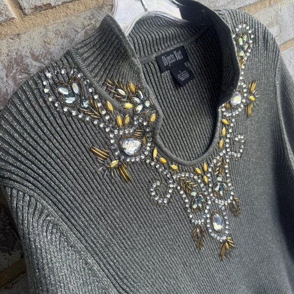 Objects D'art Long Sleeve Embellished V-Neck Gray Metallic Ribbed Sweater Size L - Picture 4 of 7